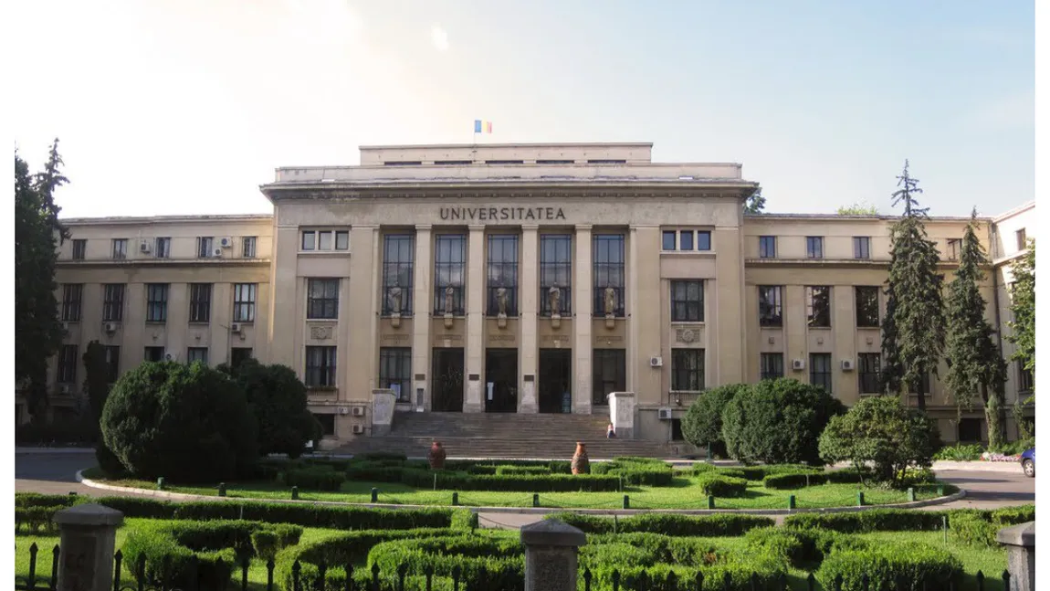 Zeci de studenţi de la Facultatea de Drept Bucureşti, propuşi pentru exmatriculare: Decan: 