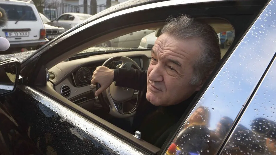 Ce maşină şi-a luat Gigi Becali după ce l-a vândut pe Dennis Man la Parma. Bijuteria cu care milionarul circulă pe străzile Capitalei FOTO