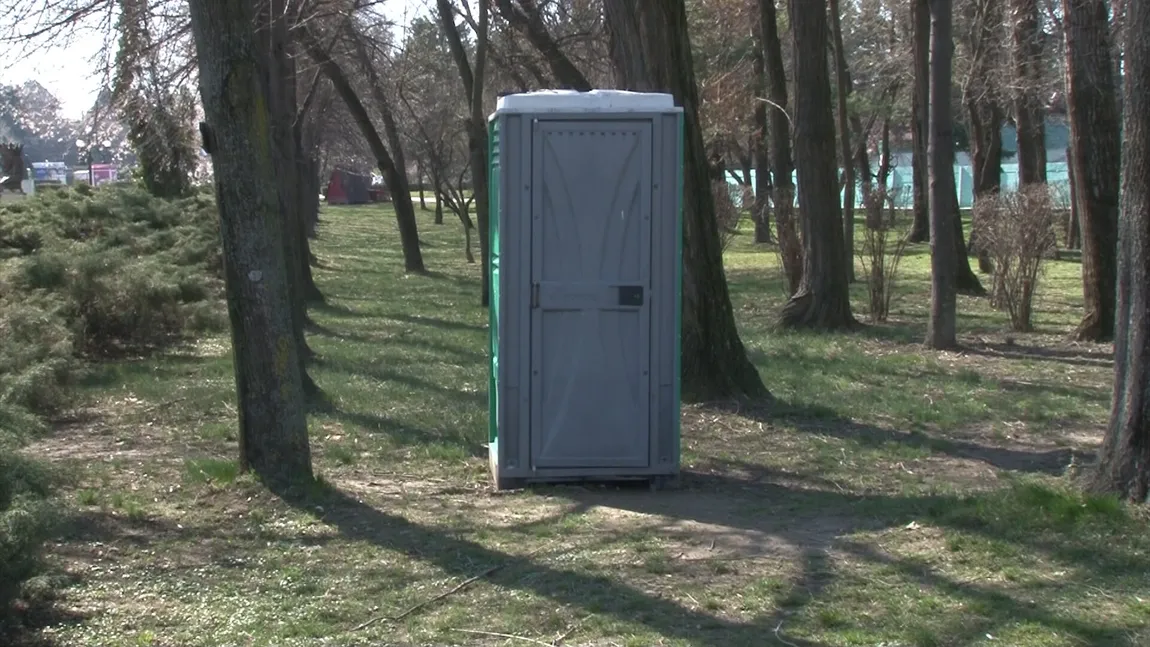 Toalete publice cu cronometru. Utilizatorii vor fi avertizaţi când expiră timpul alocat nevoilor fiziologice
