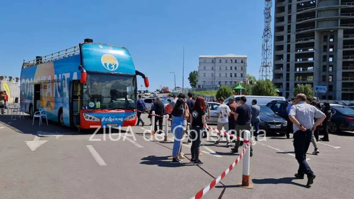 Campanie vaccinare. Sibiul preia modelul Constanței, centru de vaccinare în autobuz