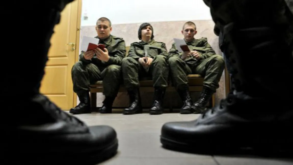 Angajări în armată 2023: MApN organizează o nouă sesiune de recrutare pentru posturile de REZERVIST VOLUNTAR