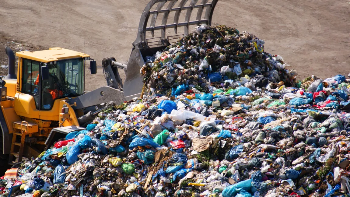 Ministrul Mediului explică de ce a ajuns România groapa de gunoi a Europei. 