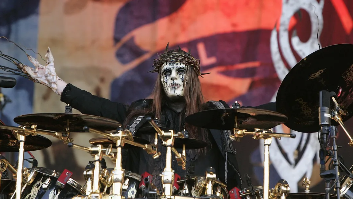 Joey Jordison, baterist și membru fondator al trupei Slipknot, a murit la vârsta de 46 de ani