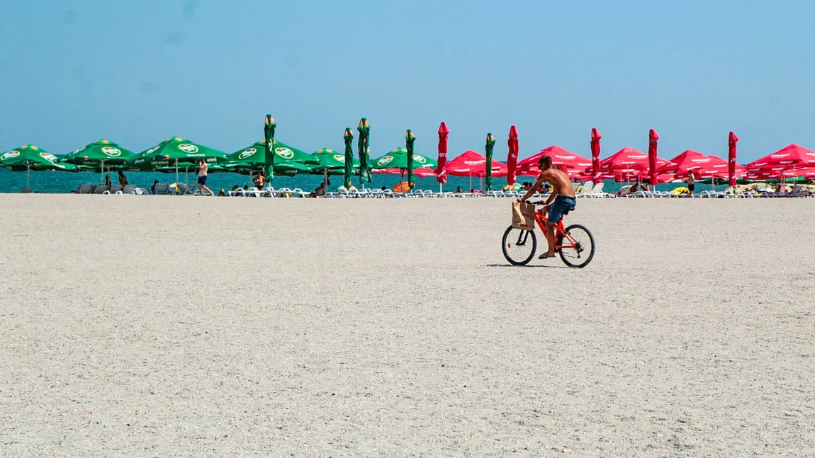 Cum se livrează comenzile în Mamaia după lărgirea plajelor. 