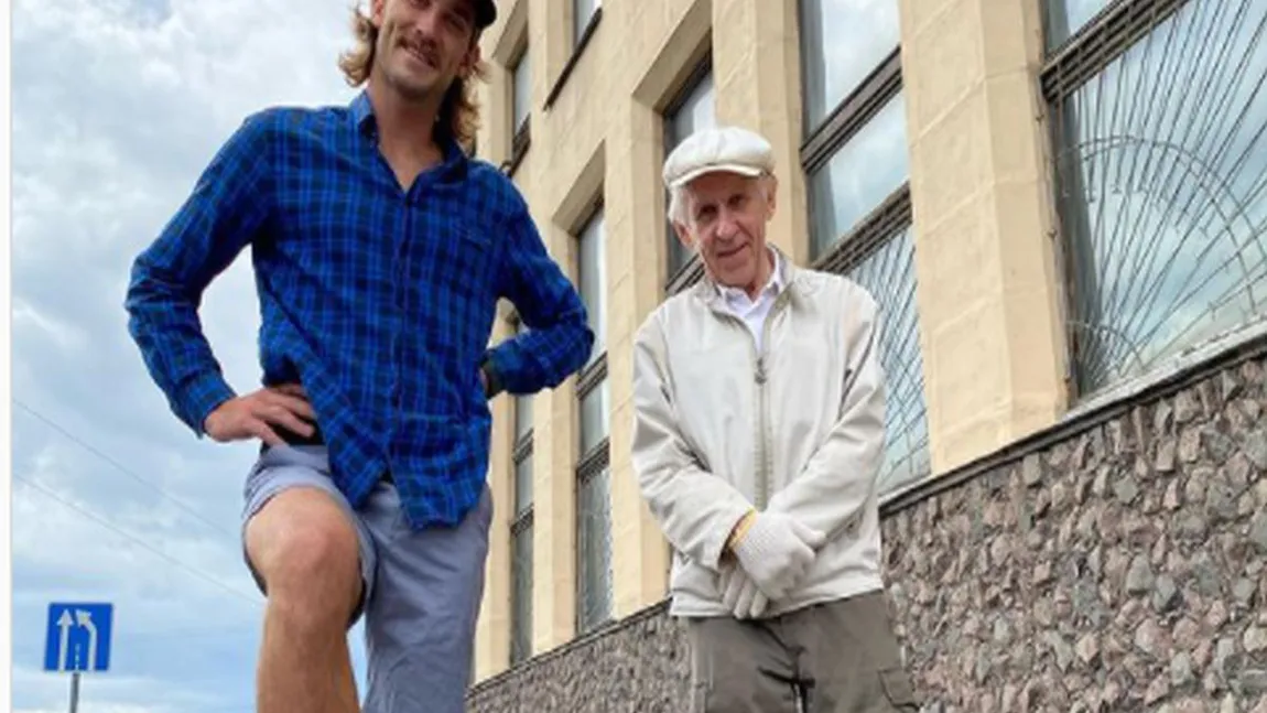 Un pensionar a făcut senzaţie pe internet. Bătrânul de 73 de ani a fost filmat în timp ce a făcut spectacol pe skateboard. Filmarea a devenit virală - VIDEO