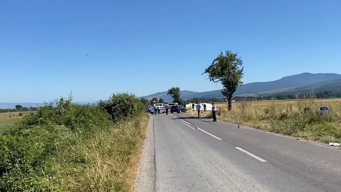 Accident grav în Braşov. Două fetiţe au murit chiar sub ochii bunicului lor. Bărbatul şi o altă fată sunt răniţi grav