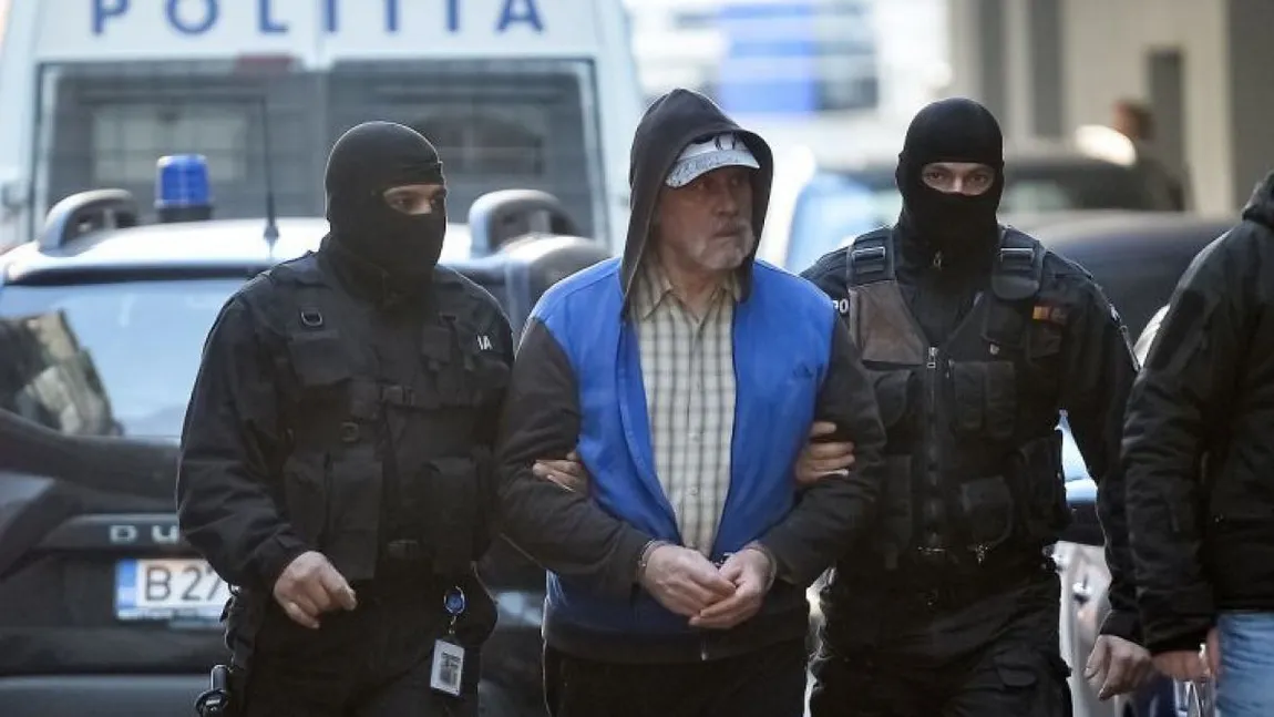 Gheorghe Dincă a făcut plângere administrației penitenciarului din Craiova. Monstrul din Caracal, enervat că a fost plimbat cu duba Poliției