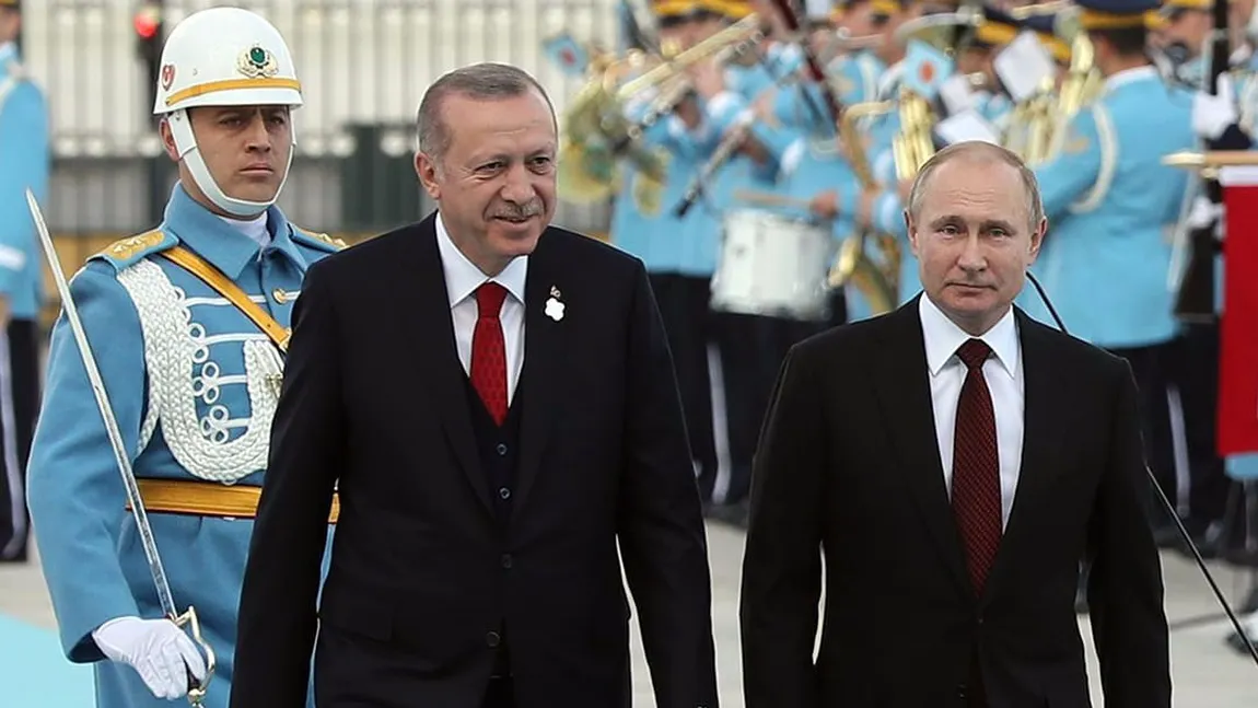 Vladimir Putin l-a sfătuit pe Erdogan să se vaccineze cu Sputnik. Preşedintele turc i-a spus că s-a imunizat deja cu Pfizer, dialog savuros între cei doi lideri