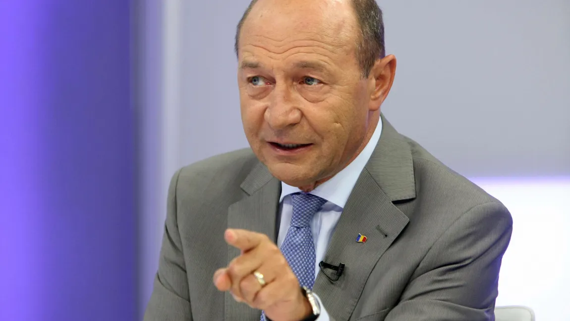 Traian Băsescu dinamitează fuziunea PMP - PNL . 