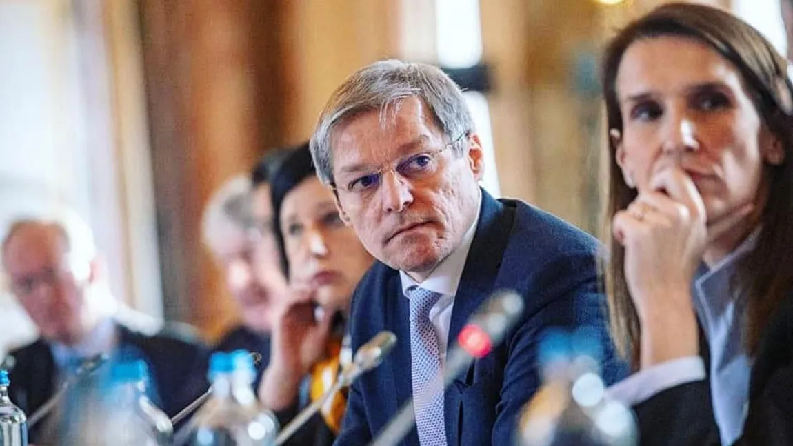 Dacian Cioloş: Certificat verde la intrarea în magazine, însă doar când e aglomerat