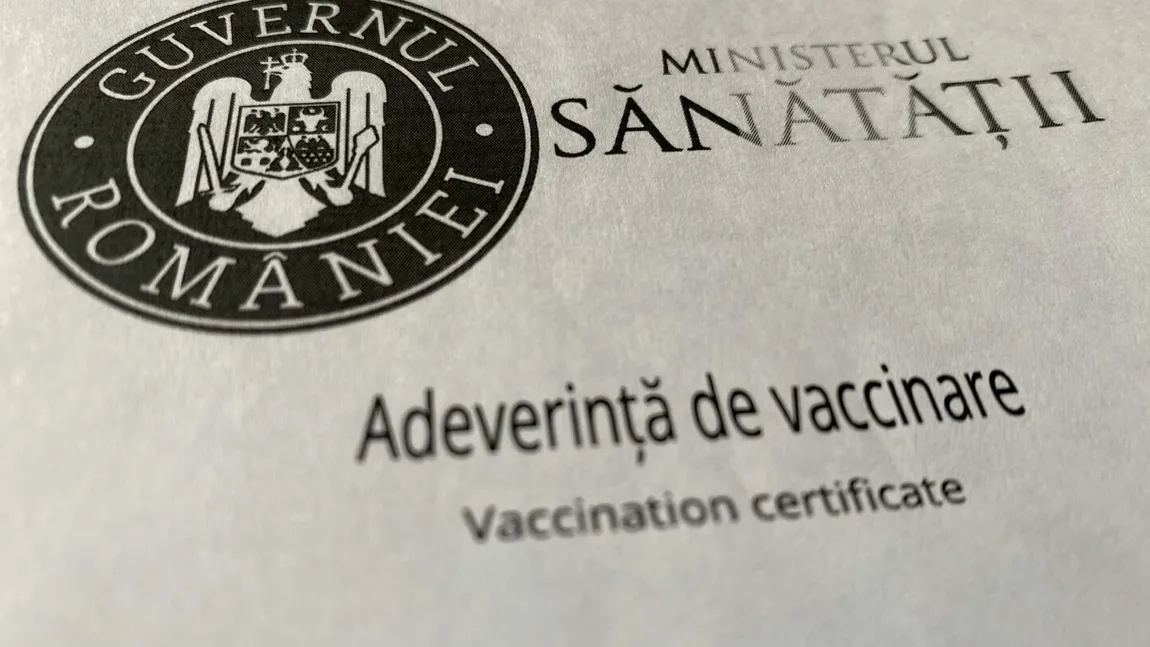 Percheziții în Bihor și Satu Mare într-un nou caz de vaccinare la chiuvetă. Peste 2.000 de certificate de vaccinare au fost falsificate