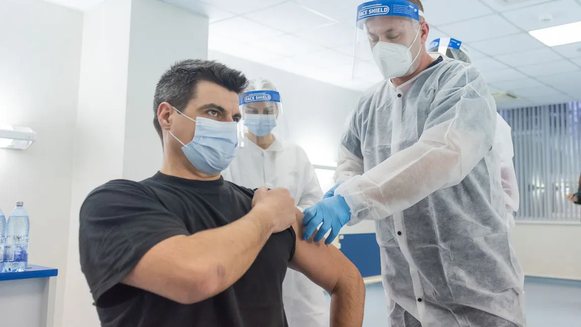 BILANŢ VACCINARE 5 decembrie 2021. Peste 30.000 de doze administrate în ultimele 24 de ore