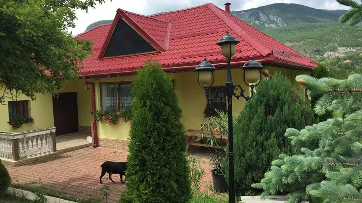 Casa de la Isverna a lui Petrică Mîţu Stoian, în pericol să se degradeze: 