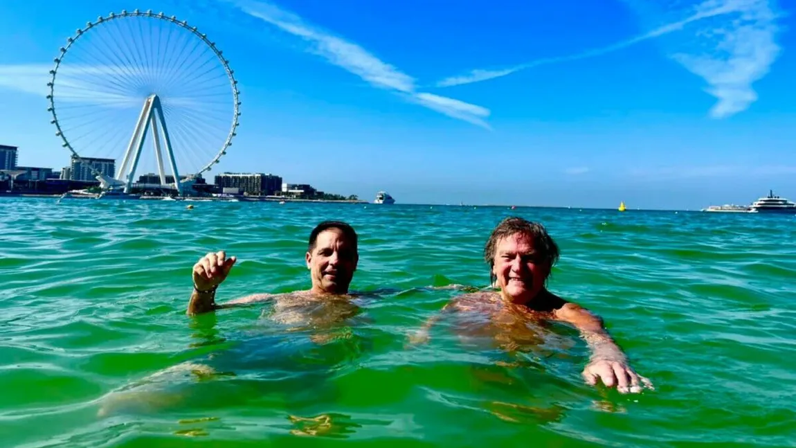 Dan Negru, învins de Florin Piersic la un concurs de înot, în Dubai. Câţi bani a pierdut la pariu