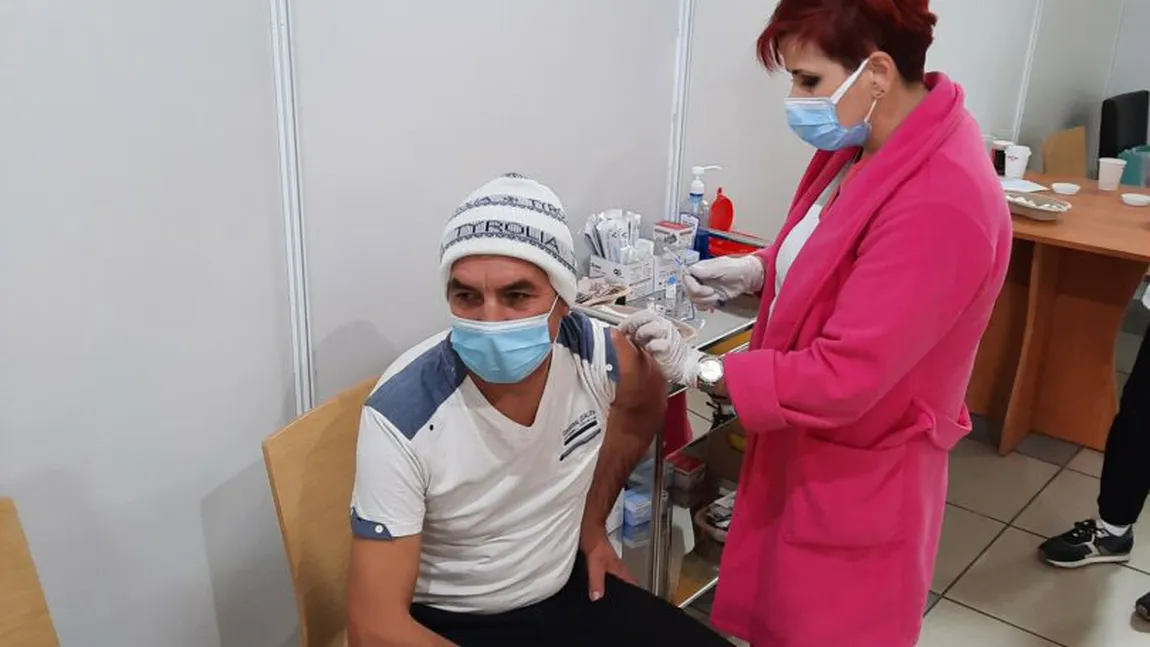 Bilanţ vaccinare 7 decembrie: Puţin peste 40.000 de persoane au fost vaccinate în ultimele 24 de ore, din care sub 10.000 cu prima doză