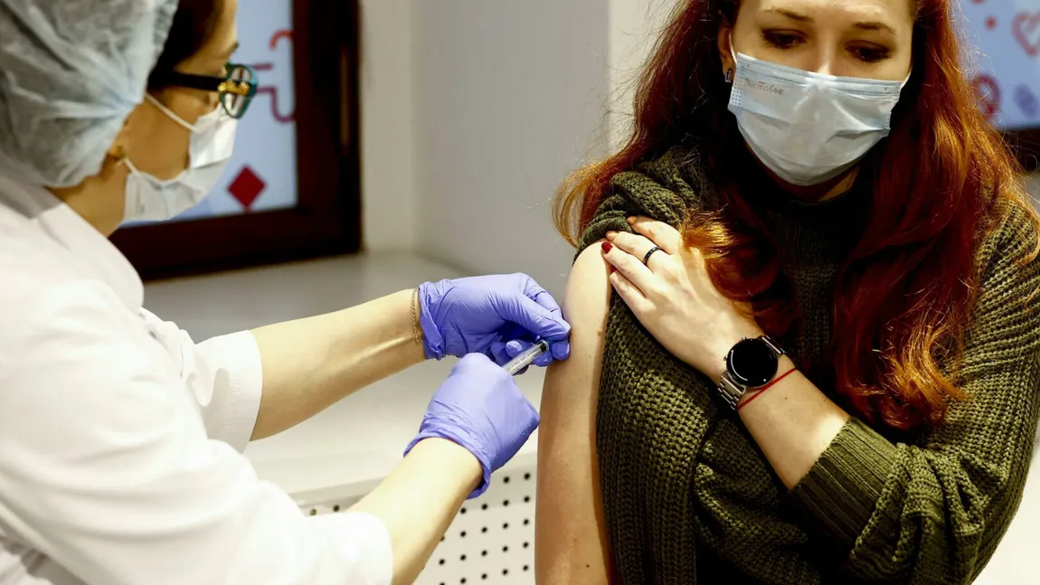 Bilanţ vaccinare 26 ianuarie 2022. Doza booster predomină, doar 390 de doze de vaccin pediatric s-au folosit