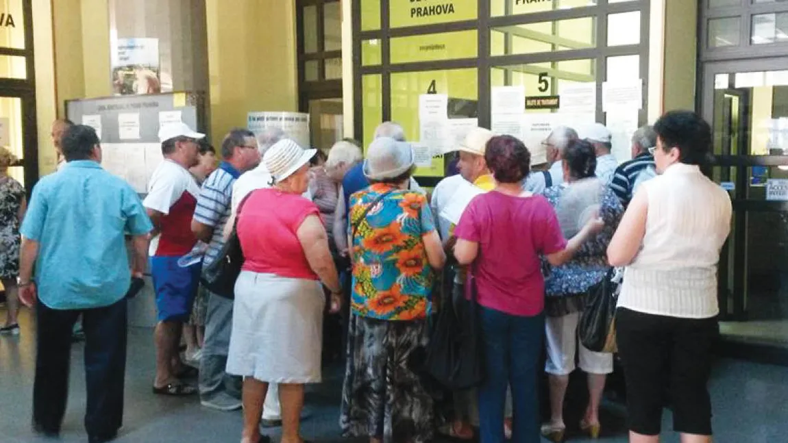 PENSII 2022. Numai 101.000 pensionari cu venituri mici sunt norocoşi, când şi cum trebuie să se prezinte cu taloanele la Casa de Pensii