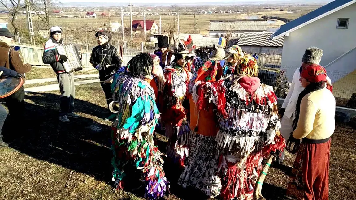 Uite ce pățesc soţiile romilor dacă își înșală bărbatul! Femeile sunt supuse unor chinuri groaznice!