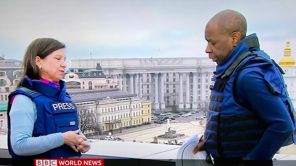 Corespondenții BBC din Kiev și-au pus vestele antiglonț. Imagini cutremurătoare! Războiul se apropie din ce în ce mai mult de granițele României! - FOTO