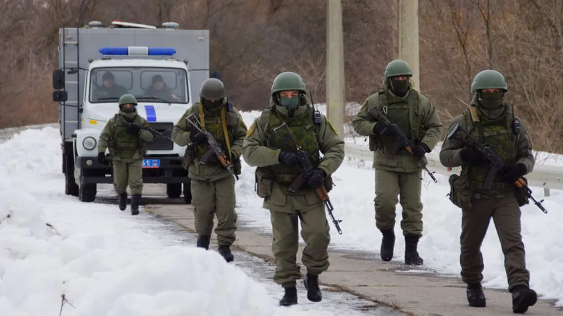 Miliţiile din Lugansk au deschis focul asupra forţelor ucrainene. Separatiştii acuză că un om de-al lor a fost ucis de un lunetist