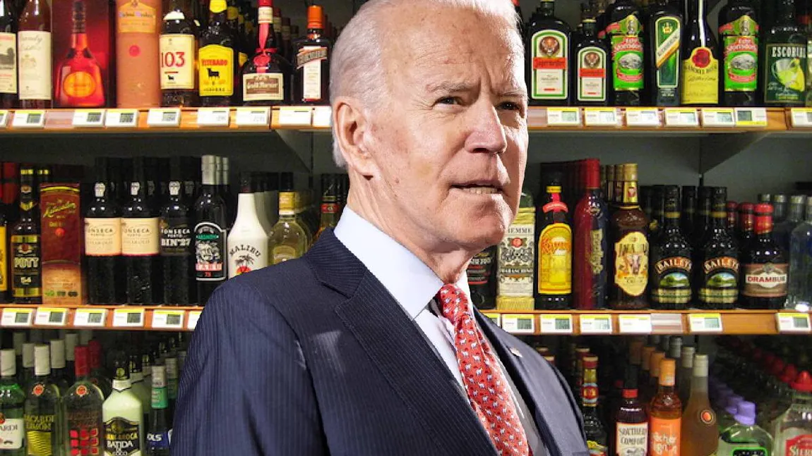 Joe Biden a semnat interzicerea în SUA a importurilor de vodcă, diamante şi fructe de mare din Rusia