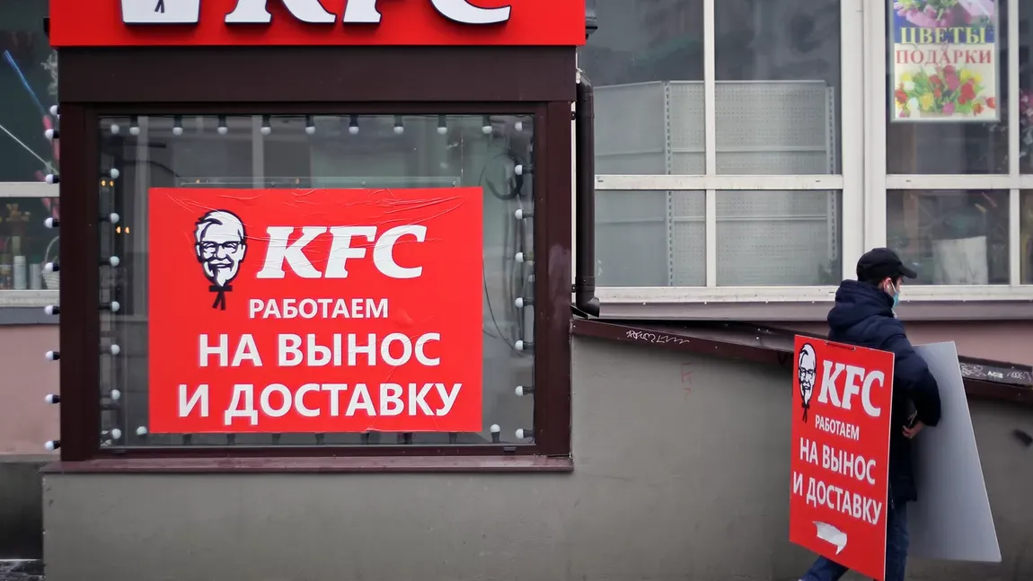 Restaurantele KFC din Rusia sunt obligate să servească răcoritoare Baikal şi Ducesa, după ce Pepsi s-a retras de pe piaţa rusă