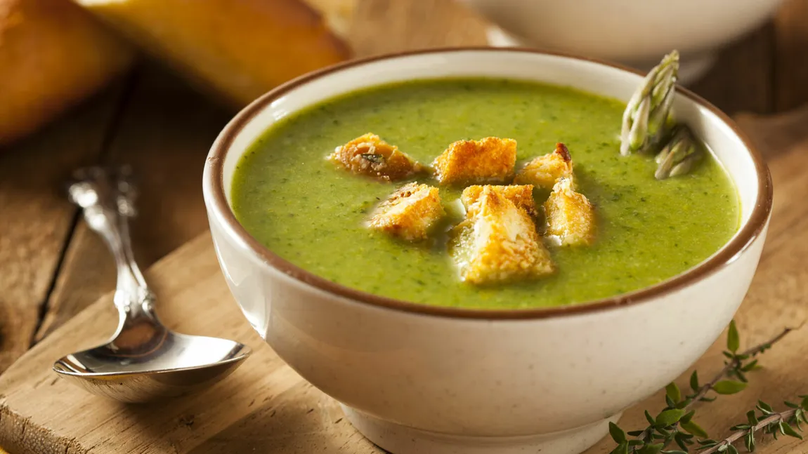 Supa care te face să slăbeşti un kilogram pe zi. Reţeta este foarte simplă