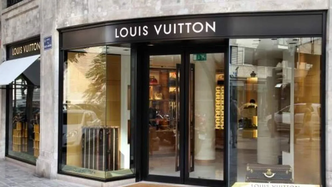 Românii bogați nu s-au uitat la bani! Louis Vuitton a înregistrat creșteri de aproape 50% la vânzări, doar în ultimul an