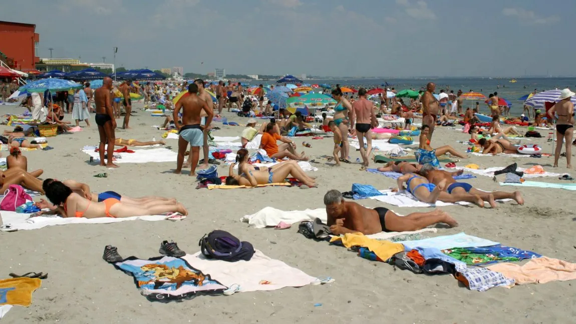 Propunere-bombă: plaje publice pe litoralul românesc. 