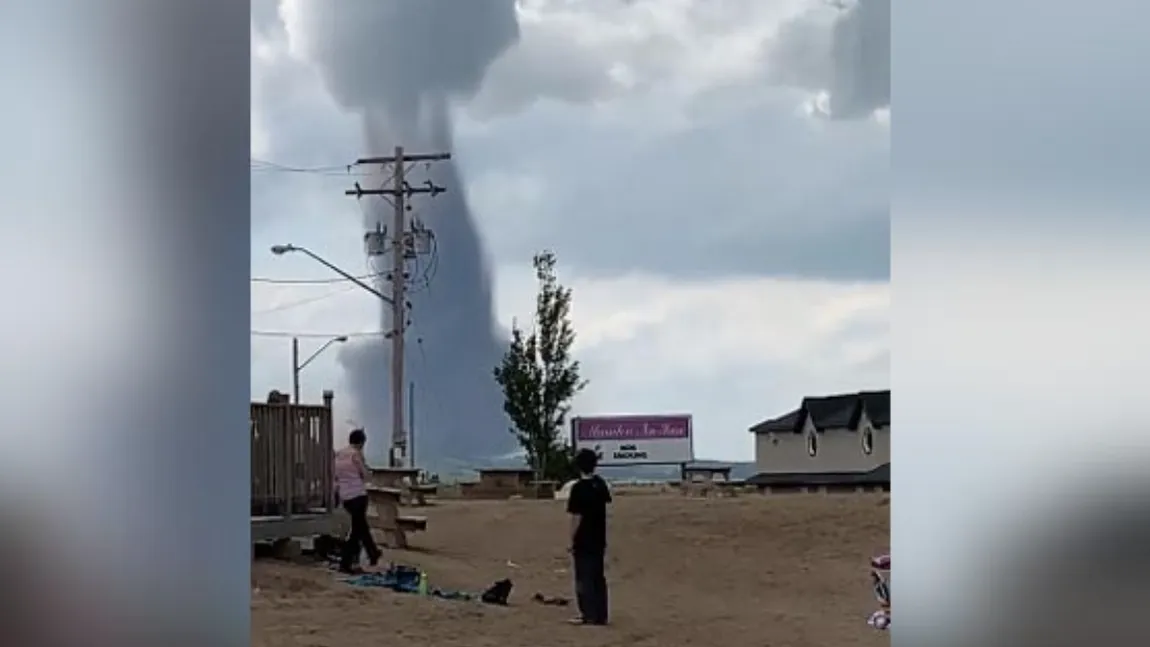 Canada, lovită de tornade. Trei trombe violente au măturat-o în doar două ore VIDEO