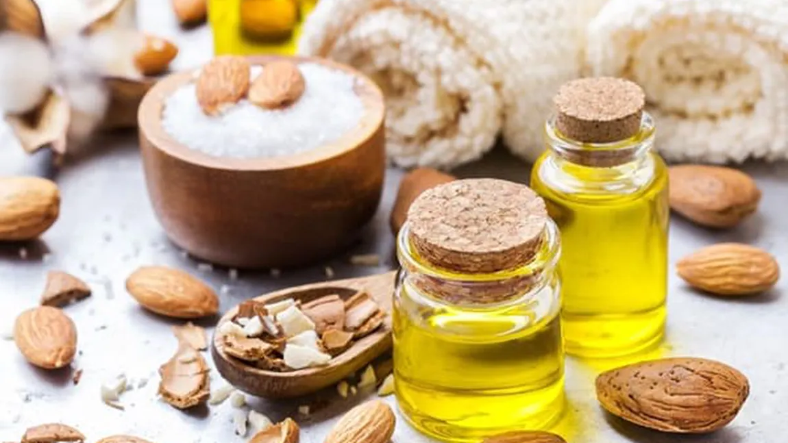 Cum poți prepara ulei de migdale folosind doar două ingrediente. E un remediu împotriva bolilor cardiovasculare și hrănește pielea uscată