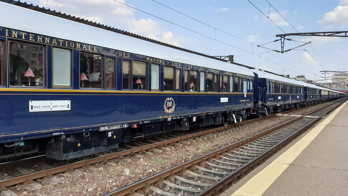 Orient Express a ajuns în România. În ce oraşe opreşte celebrul tren