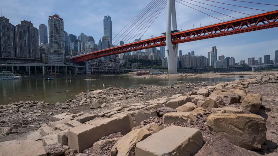 Al treilea râu ca mărime din lume aproape a secat. Autoritățile au declarat cel mai înalt nivel de alertă, aproape o jumătate de miliard de oameni sunt afectaţi