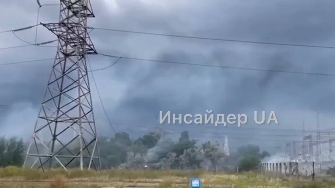 Reactor al centralei nuleare de la Zaporojie, oprit după atacuri cu bombe. Ruşii şi ucrainenii se acuză reciproc. Reacţia lui Zelenski