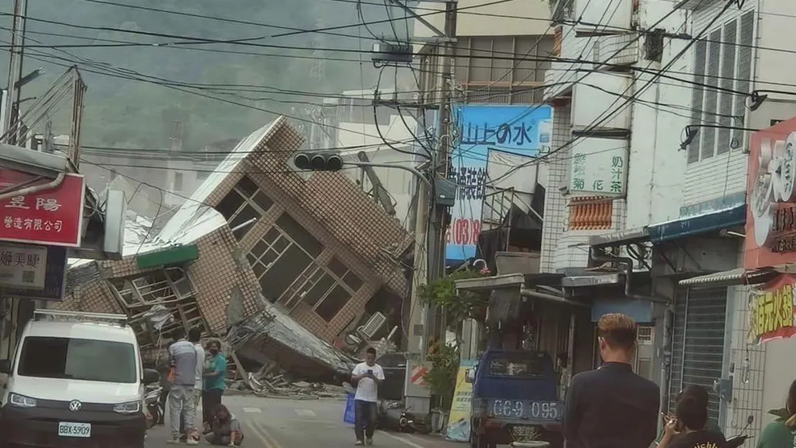 Un nou cutremur cu magnitudine peste 5. Oamenii au ieşit îngroziţi pe străzi VIDEO