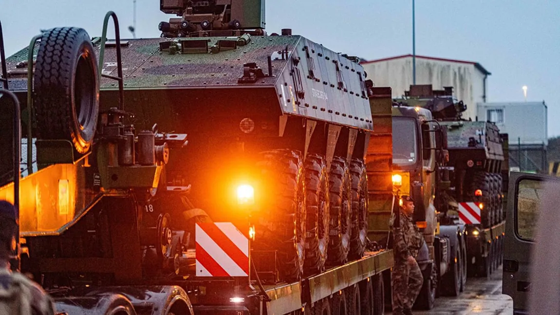 Grupul de luptă al NATO din România a primit două convoaie de tehnică militară franceză