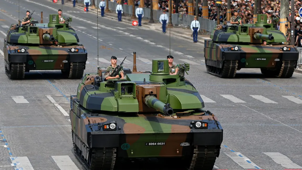 Franţa îşi întăreşte poziţia militară în România prin trimiterea de tancuri Leclerc către gupul de luptă al NATO bazat în ţara noastră