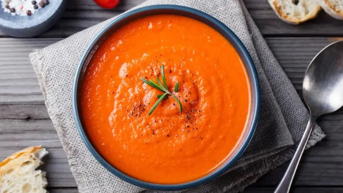 Patru supe care te ajută să slăbeşti iarna. Sunt uşor de preparat şi ai nevoie doar de câteva ingrediente