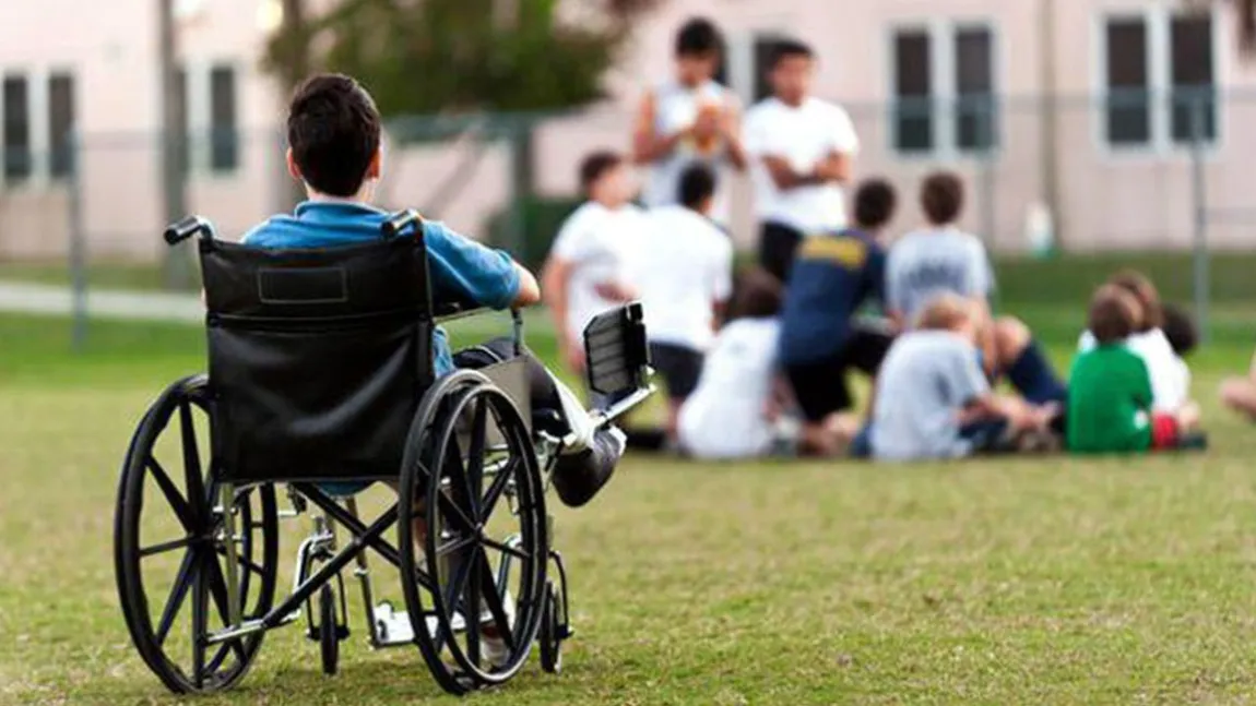 Veste bună pentru persoanele cu dizabilități! Se schimbă tarifele la serviciile de telefonie și date