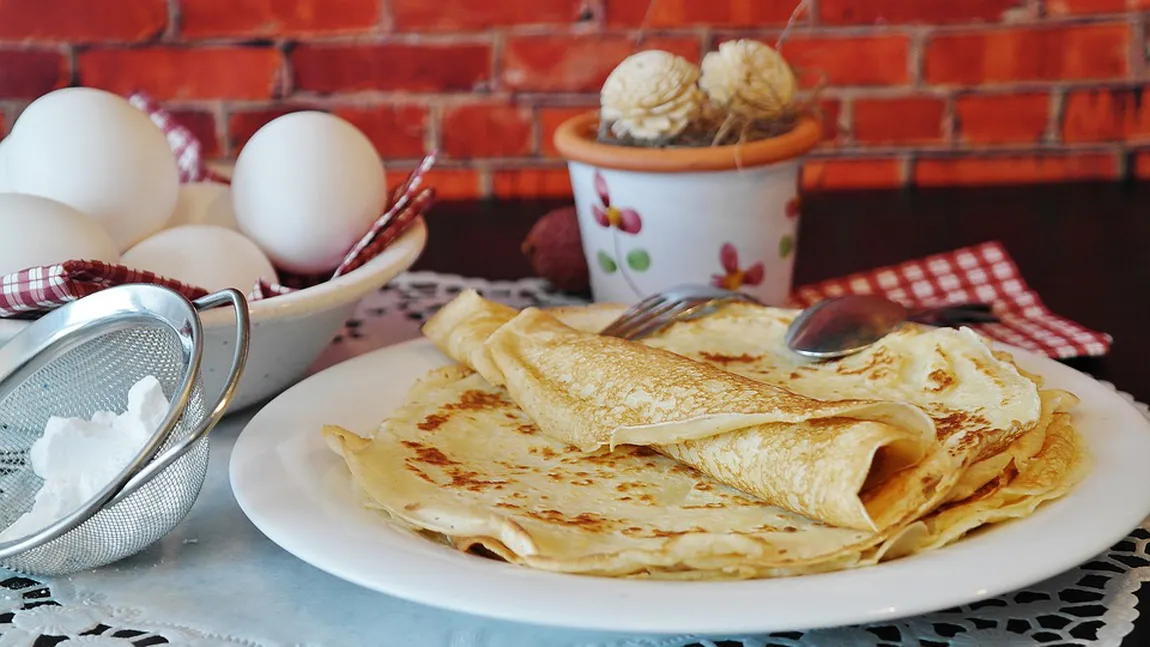 La ce truc apelează rușii pentru a obține clătite delicioase. Gospodinele trebuie neapărat să îl știe