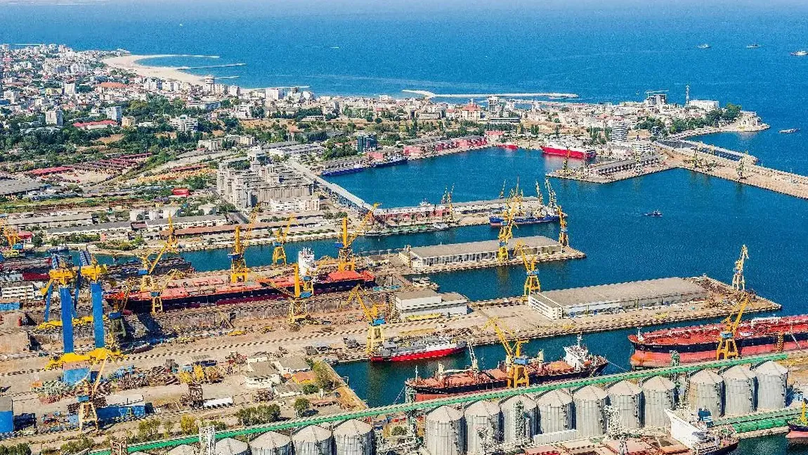 Portul Constanţa, peste Pireu din Grecia. A avut cea mai puternică creştere în topul celor mai importante porturi ale UE în 2021