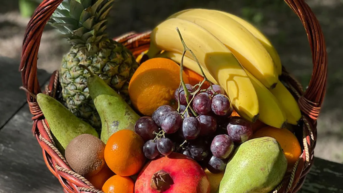 Fructul care contribuie la scăderea în greutate. Costă doar trei lei