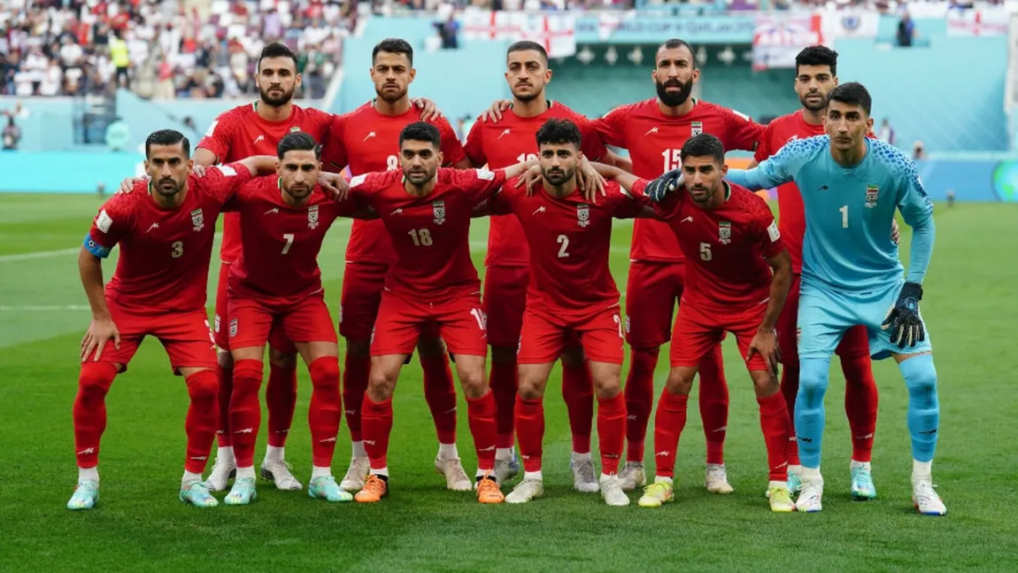 CM 2022. Fotbaliştii din naţionala Iranului care au refuzat să cânte imnul au dispărut. Nebunie în toată Europa după victoria Marocului