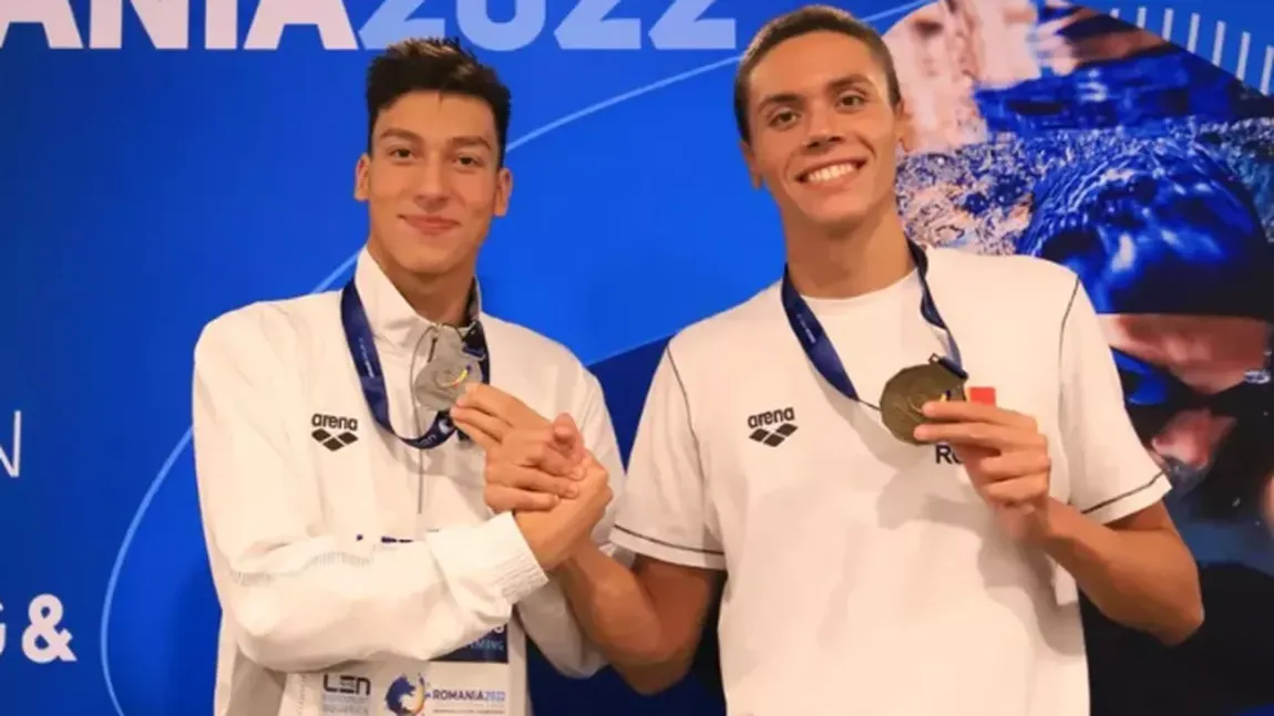 Cine este sportivul care i-a doborât recordurile lui David Popovici. 
