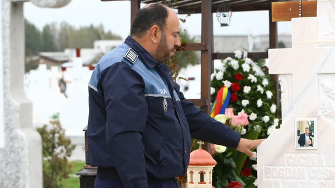 Prima reacţie a tatălui poliţistului Bogdan Gigină, după ce Gabriel Oprea a fost achitat în primă instanţă: 