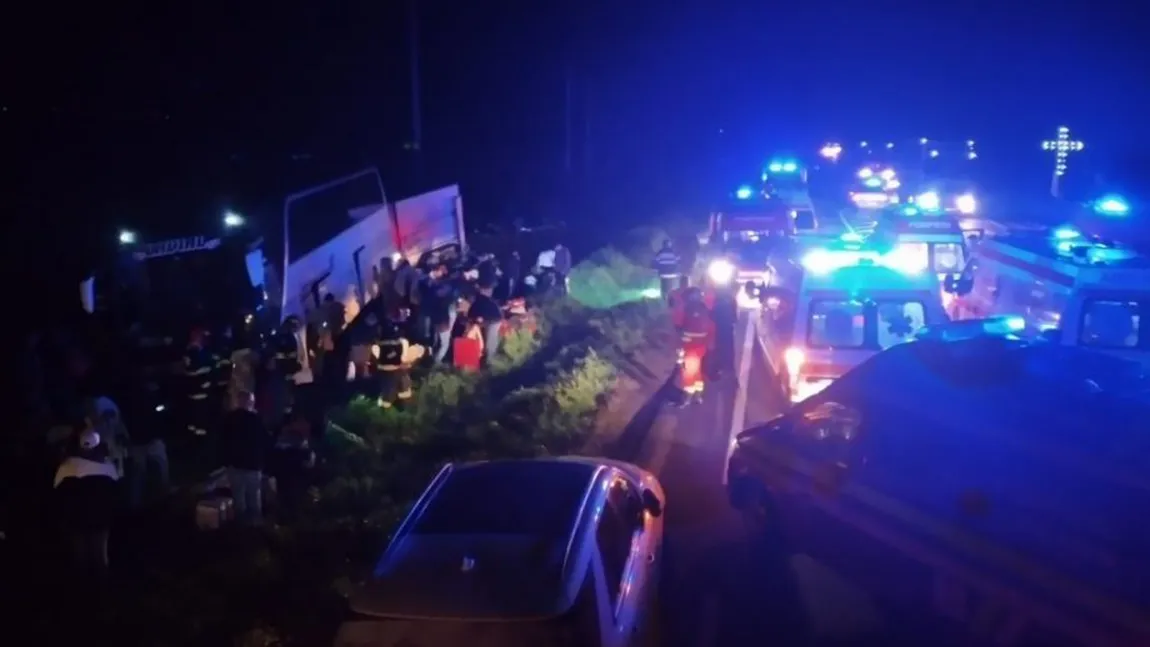 Autocar cu 42 de pasageri, implicat într-un accident la Pufești. A fost activat PLAN ROȘU de intervenție