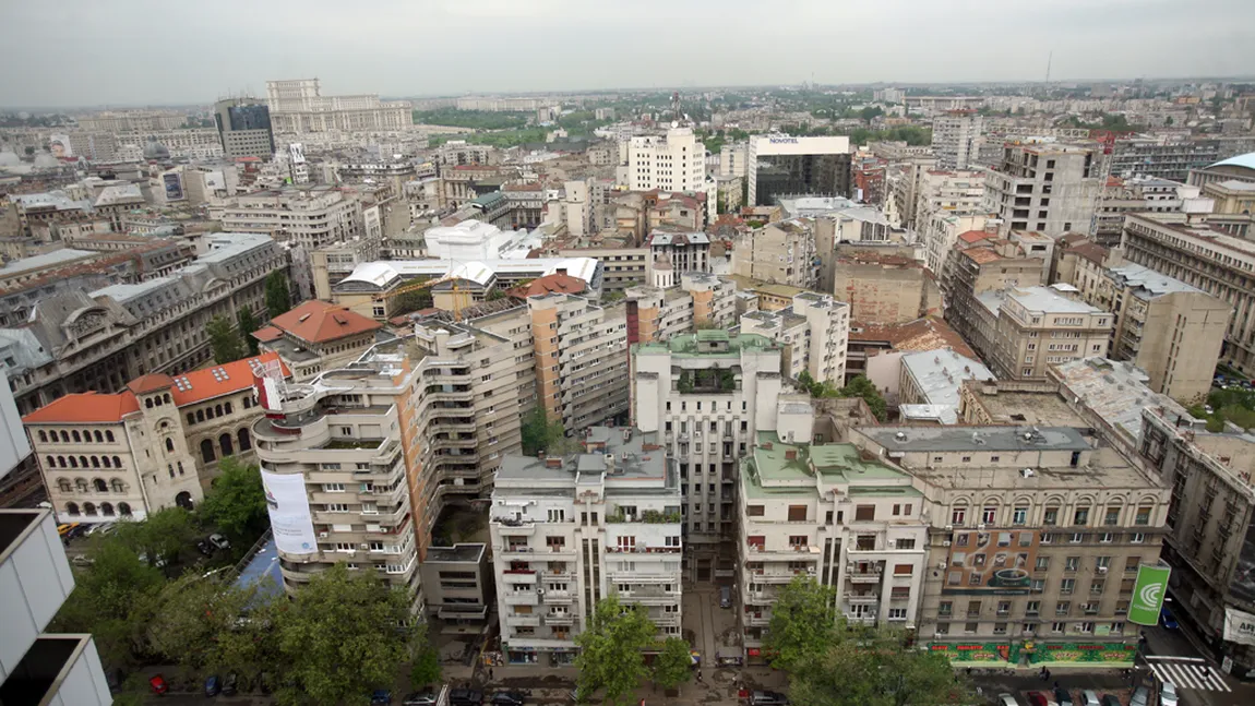 Sute de mii de bucureștenii rămân fără apă caldă de luni