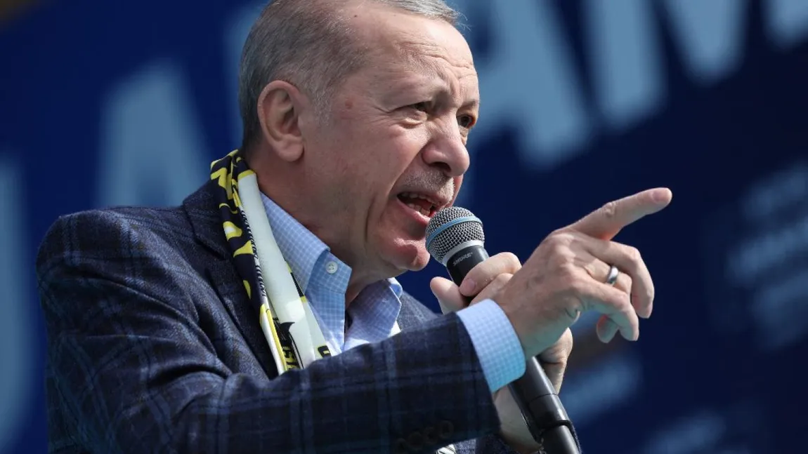 Erdogan își face praf contracandidatul: ”Oamenii nu vor da țara pe mâna unui bețiv”