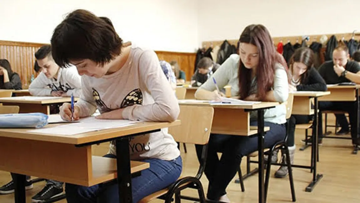 Elevii care promovează examenul de Bacalaureat ar putea susține din nou una dintre probe pentru mărirea notei
