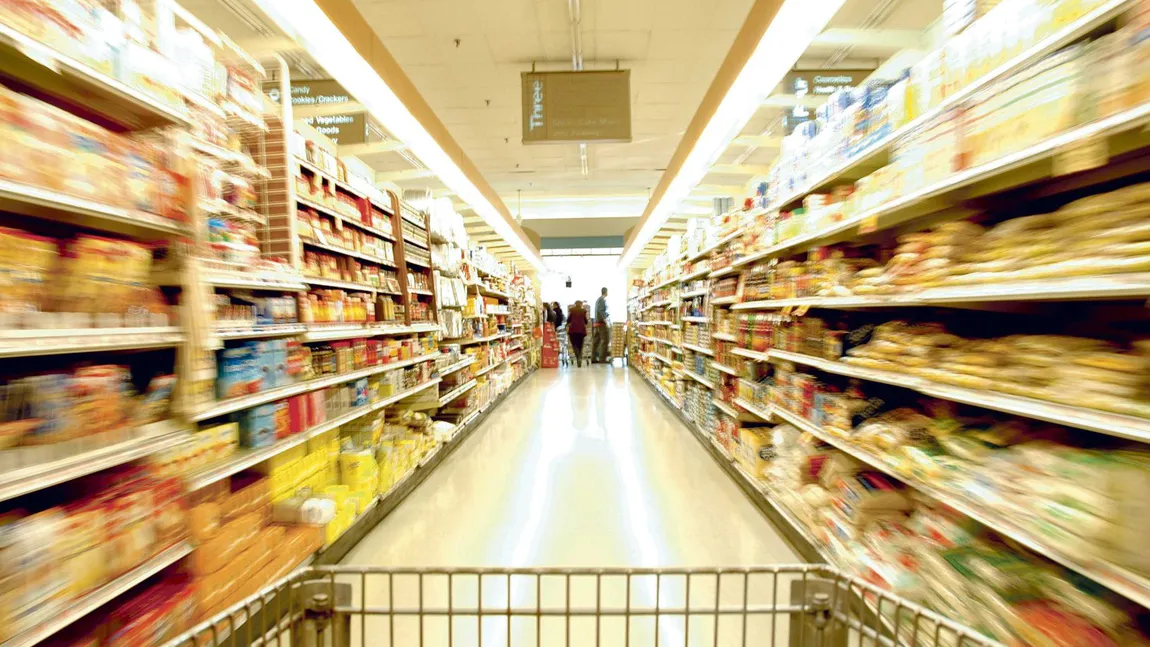 Schimbare majoră în supermarketuri, a apărut în Monitorul Oficial: Gata cu shrinkflation, magazinele mai au o lună să pună etichetele suplimentare la raft